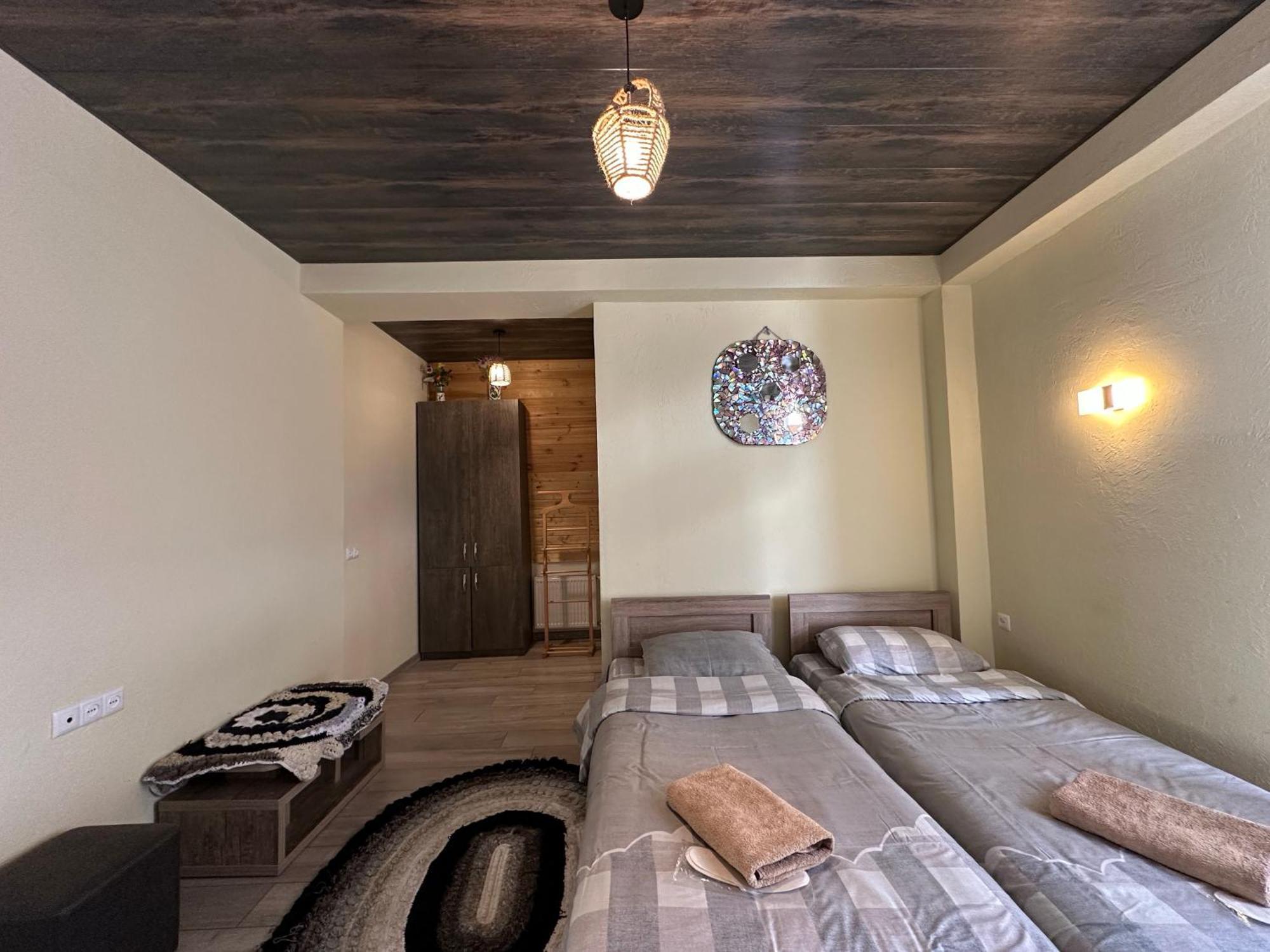 דירות גודאורי Mountain Dream House מראה חיצוני תמונה