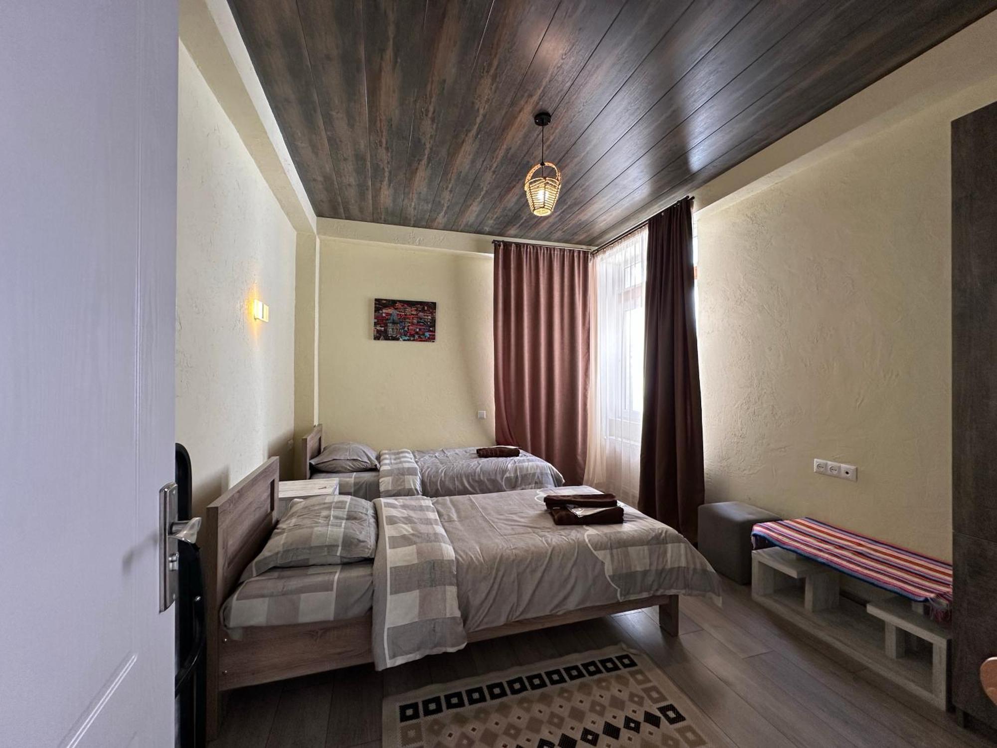 דירות גודאורי Mountain Dream House מראה חיצוני תמונה