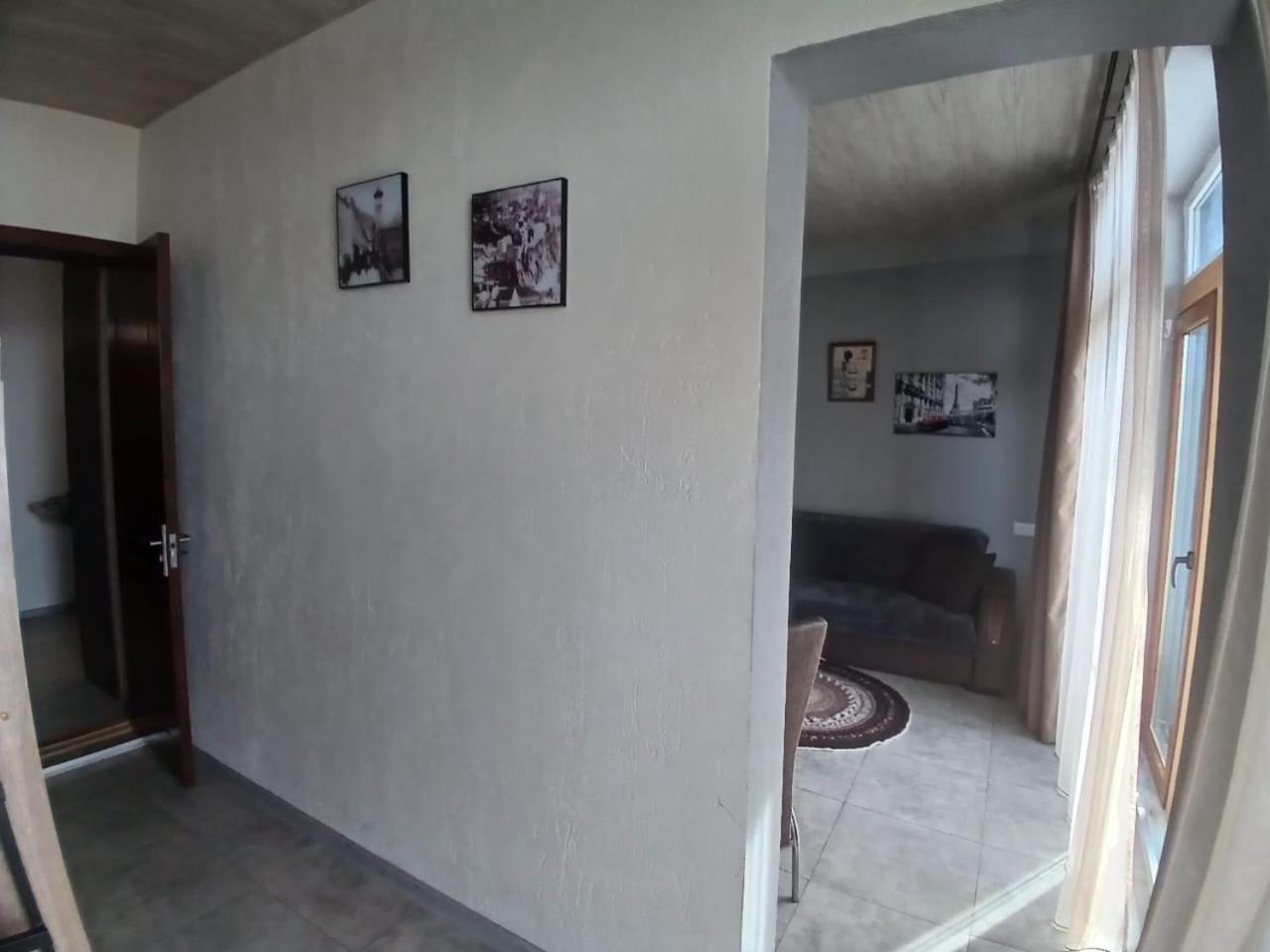 דירות גודאורי Mountain Dream House מראה חיצוני תמונה